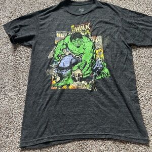 Marvel Comics Gray T-Shirt the Incredible Hulk medium